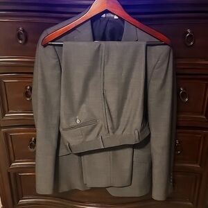 Teen or Mens Suit Gray 36R